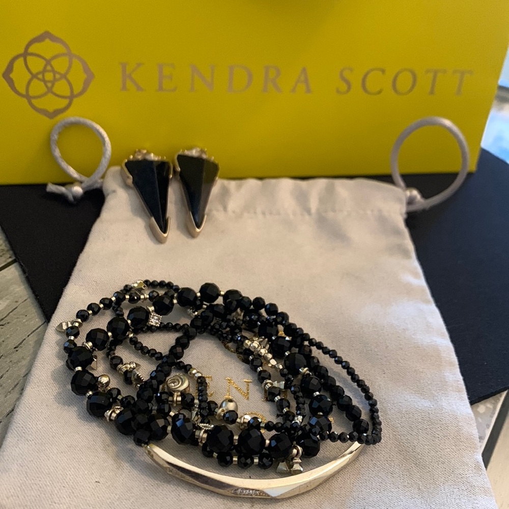 Kendra Scott Set